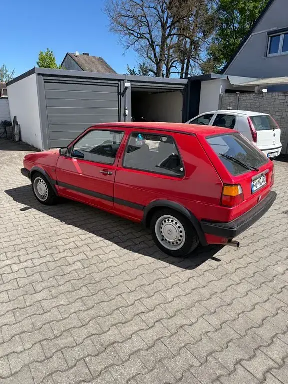 Używany VW Golf II 90 KM (66 kW) 1989 Czerwony Hatchback