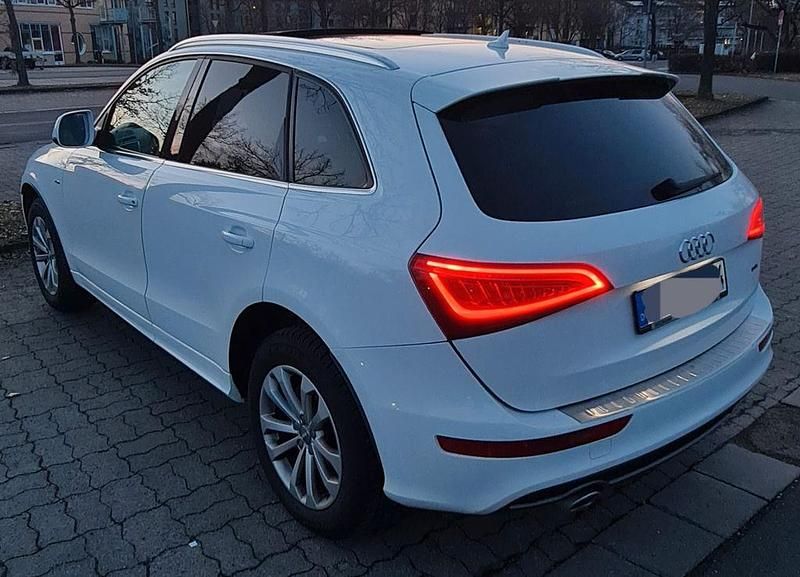 Gebraucht Audi Q5 S-Line 177 PS (130 kW) 2013 Weiß SUV
