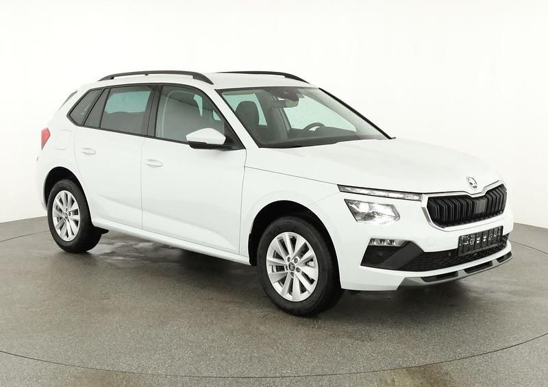 Neu Skoda Kamiq Selection 116 PS (85 kW) 2025 Moon weiß perleffekt SUV