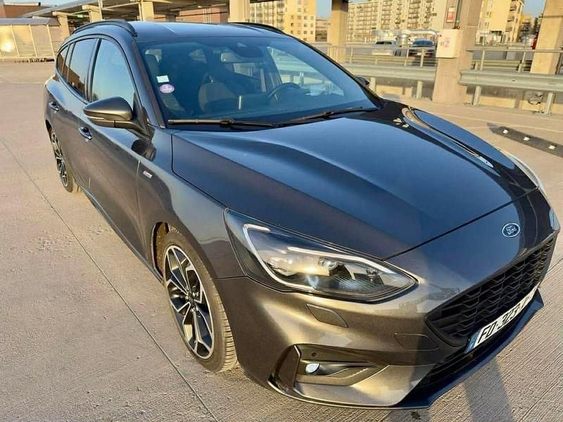 Gebraucht Ford Focus ST-Line 150 PS (110 kW) 2019 Grau Limousine