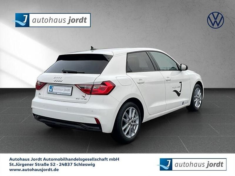 Gebraucht Audi A1 70 PS (51 kW) 2024 Grau Kleinwagen