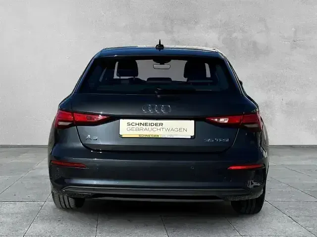 Gebraucht Audi A3 Advanced 150 PS (110 kW) 2022 Manhattangrau Limousine