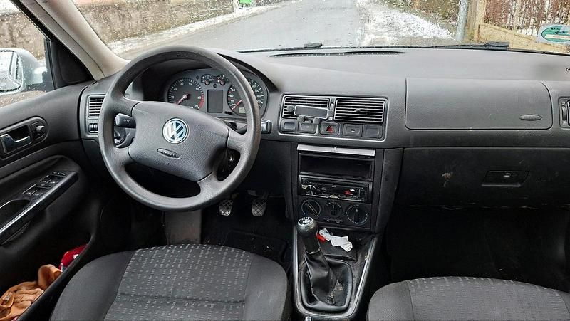 Gebraucht VW Golf IV 75 PS (55 kW) 2002 Grau Limousine