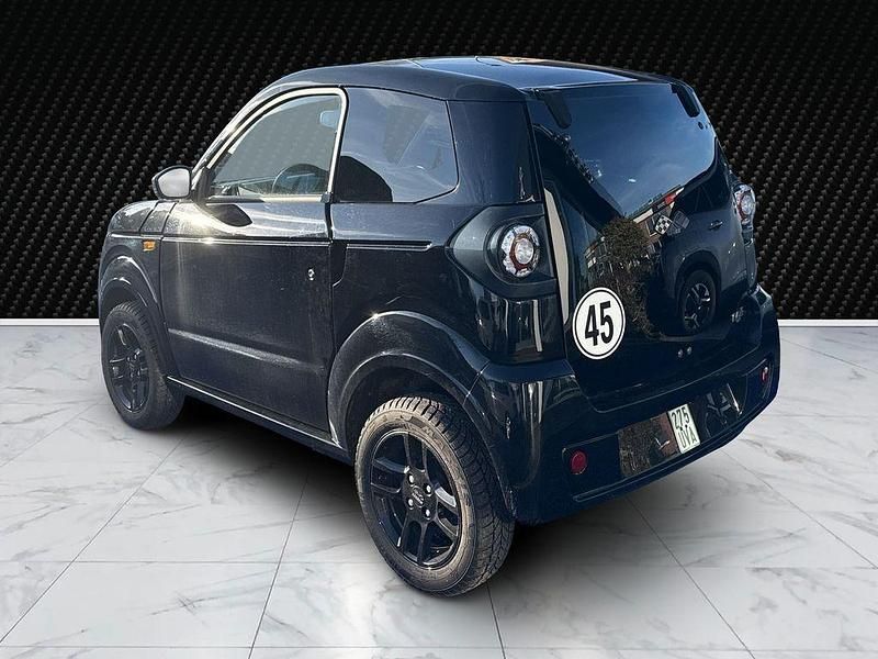 Gebraucht Ligier Myli 33 kW (45 PS) 2023 Schwarz Kleinwagen