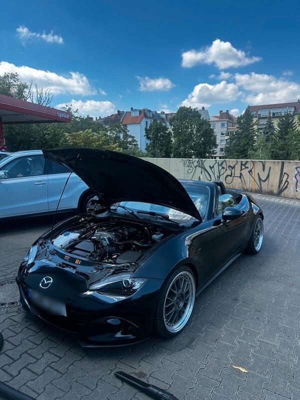 Schwarz Gebraucht 2017 Mazda MX5 Cabrio | 18.900 € (Guter Preis) - Bild 1/4