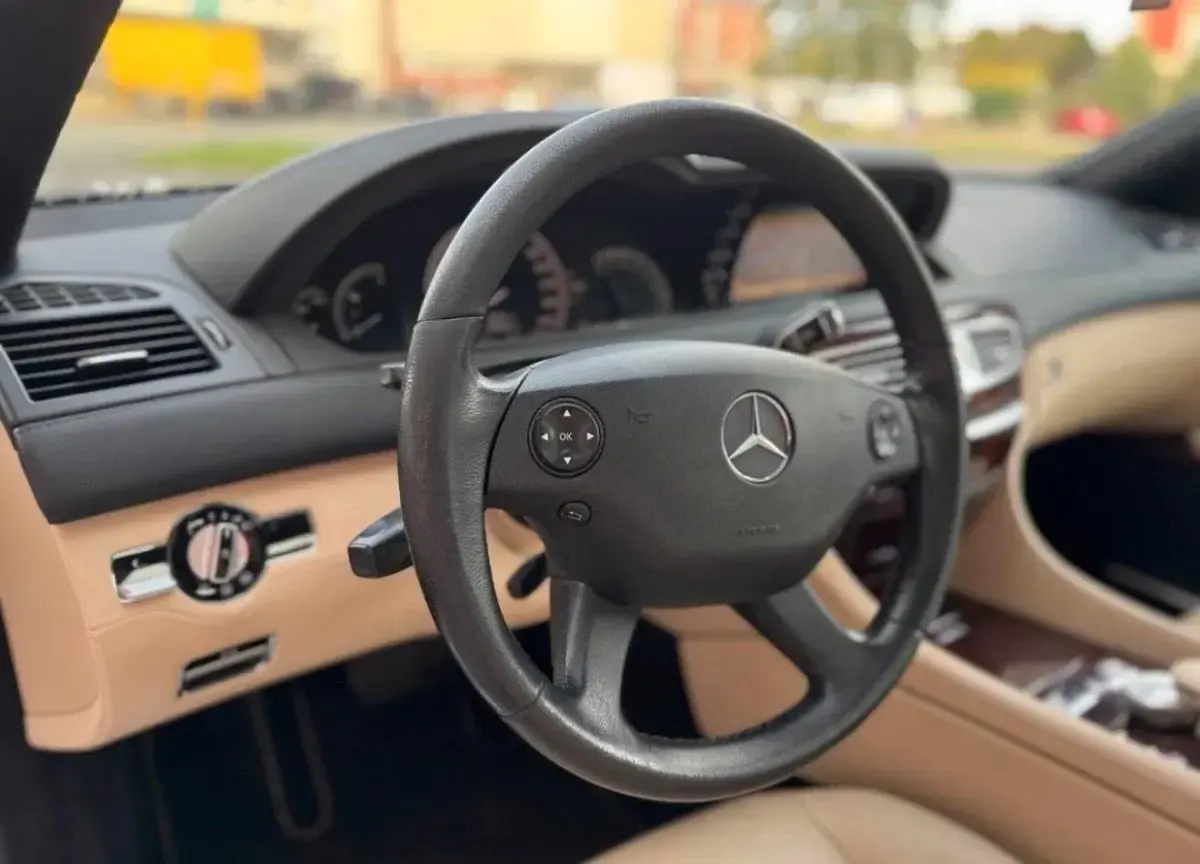 Gebraucht Mercedes CL500 388 PS (285 kW) 2007 Braun Coupé