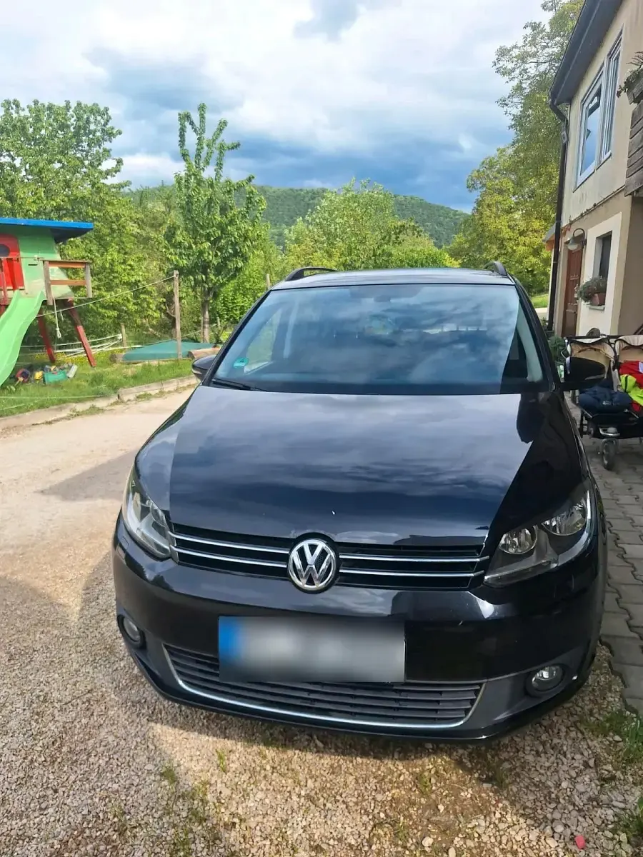 Brugt VW Touran 105 HK (77 kW) 2012 Sort MPV