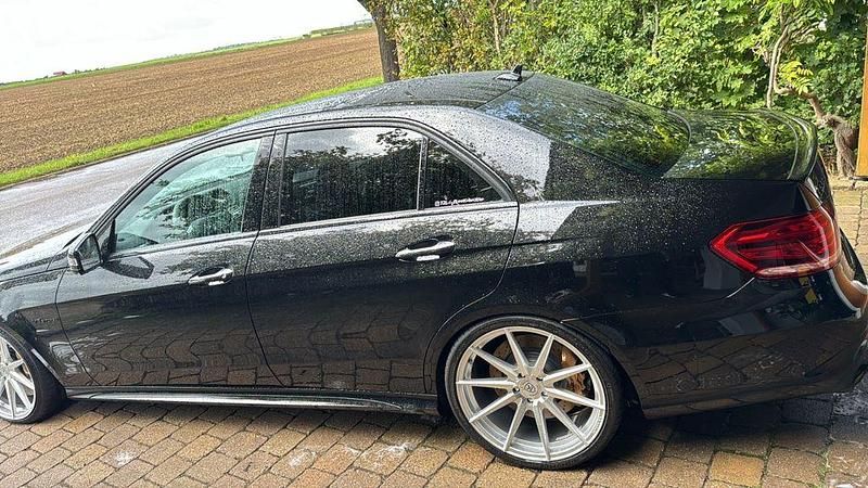 Gebraucht Mercedes E63S AMG AMG 585 PS (430 kW) 2016 Schwarz Limousine