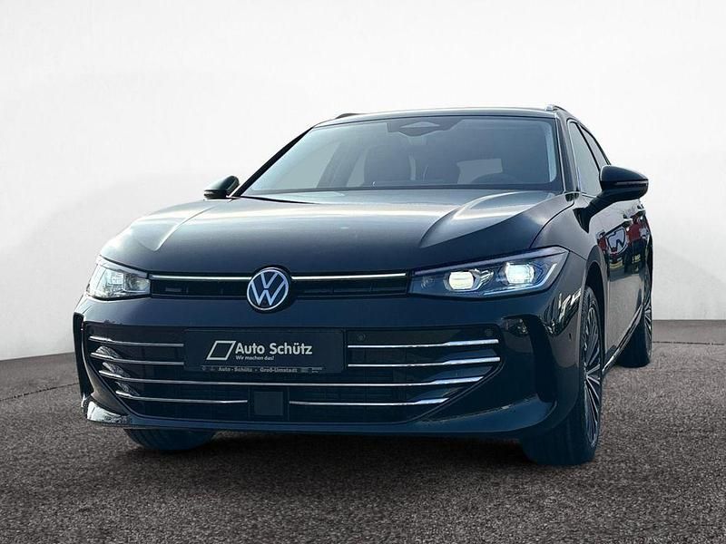 Neu VW Passat Elegance 150 PS (110 kW) 2026 Grenadillschwarz metallic sn 47 Kombi