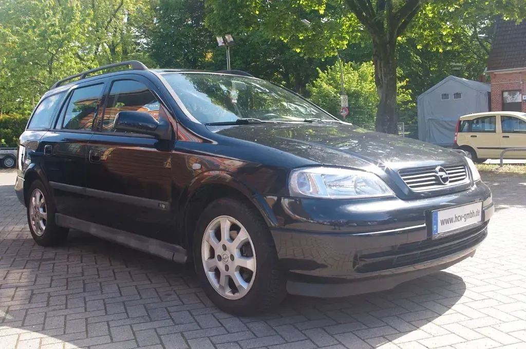 Brugt Opel Astra Njoy 101 HK (74 kW) 2004 Sort Sedan