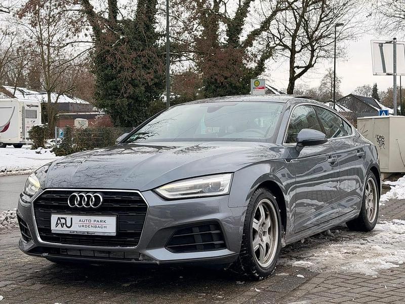 Grau Gebraucht 2017 Audi A5 Sportback Kleinwagen | 17.980 € (Guter Preis) - Bild 1/4