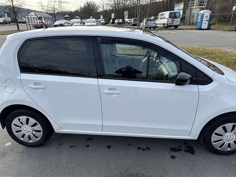 Gebraucht VW up! 60 PS (44 kW) 2019 Weiß Kleinwagen