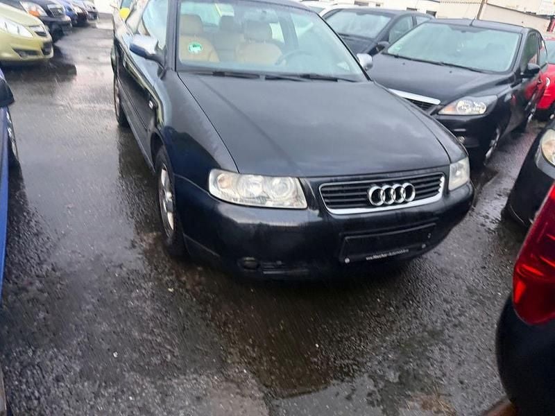 Gebraucht Audi A3 Ambiente 102 PS (75 kW) 2002 Schwarz Kleinwagen