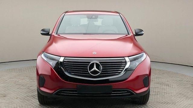 Gebraucht Mercedes EQC400 300 kW (408 PS) 2022 Rot SUV