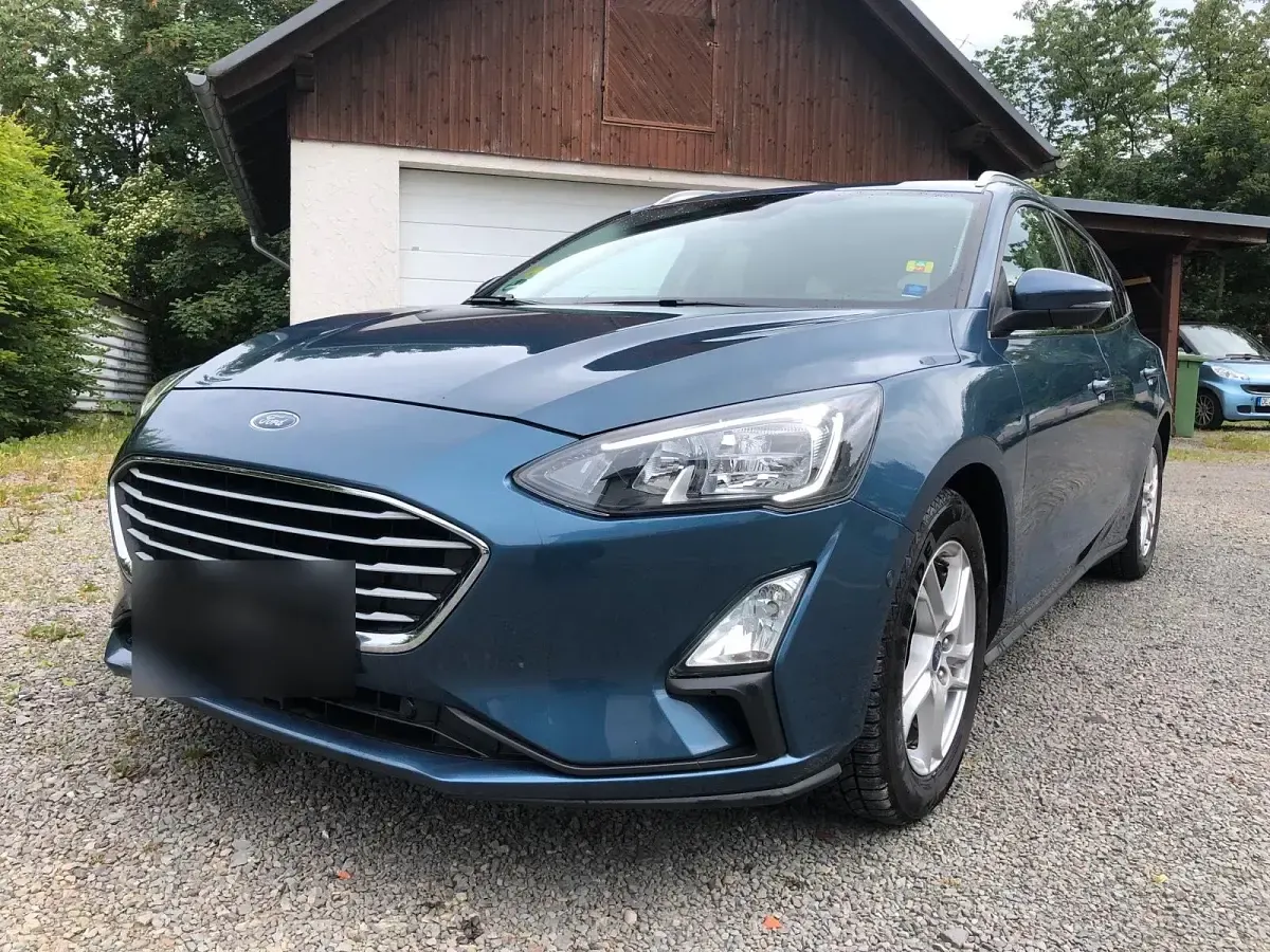 Gebraucht Ford Focus 120 PS (88 kW) 2020 Blau Kombi