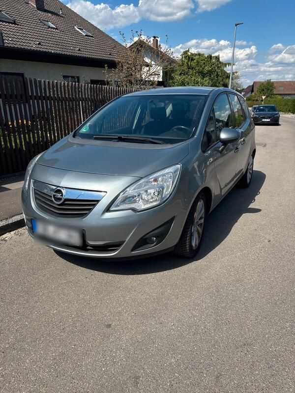 Silber Gebraucht 2010 Opel Meriva Van / Kleinbus | 3.500 € (Guter Preis) - Bild 1/4