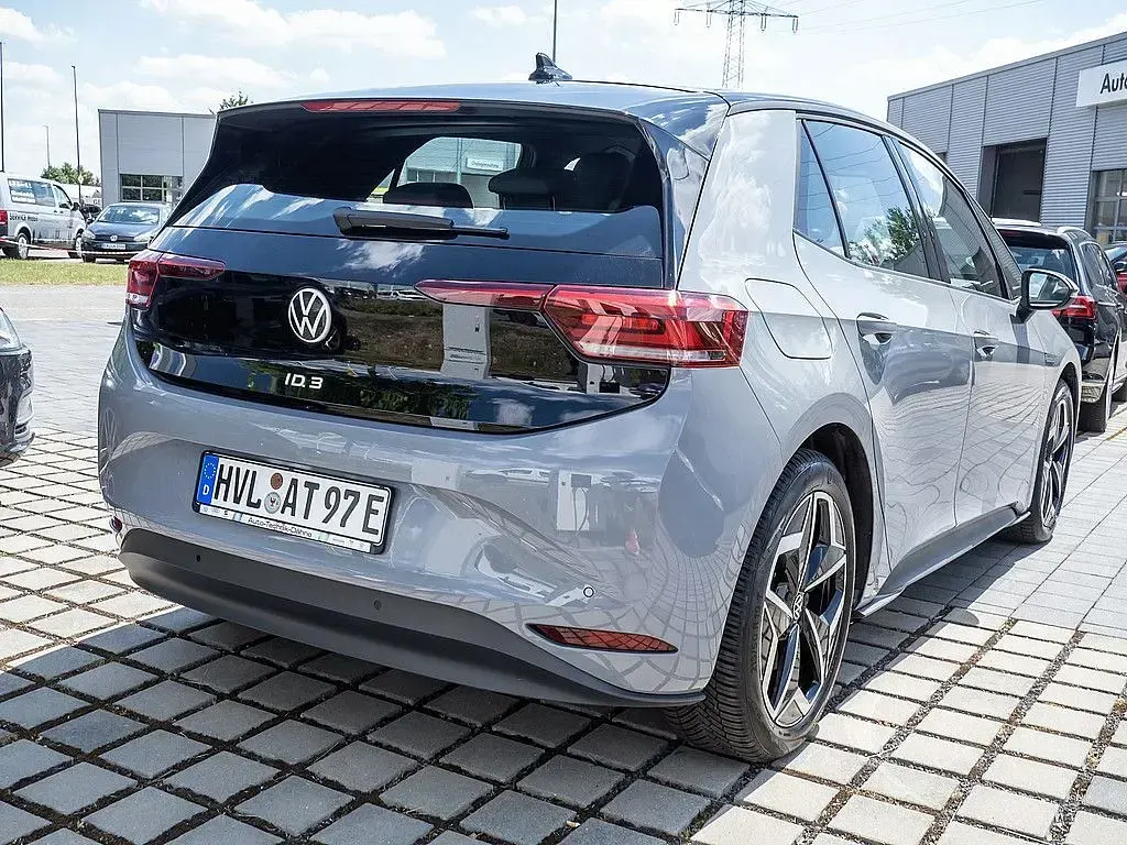 Gebraucht VW ID.3 Pro Performance 150 kW (204 PS) 2023 Grau Kleinwagen