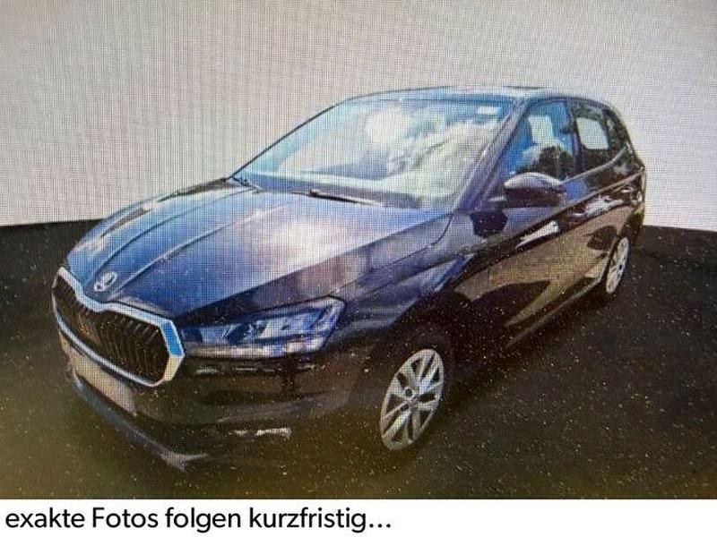 Schwarz Gebraucht 2023 Skoda Fabia Selection Limousine | 14.700 € (Superpreis) - Bild 1/4