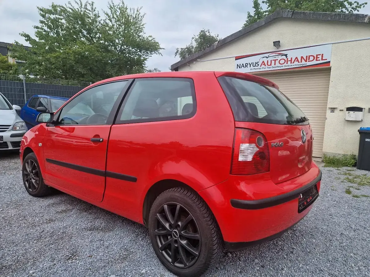 Gebraucht VW Polo 60 PS (44 kW) 2003 Rot Kleinwagen