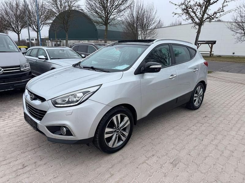 Gebraucht Hyundai ix35 136 PS (100 kW) 2016 Silber SUV