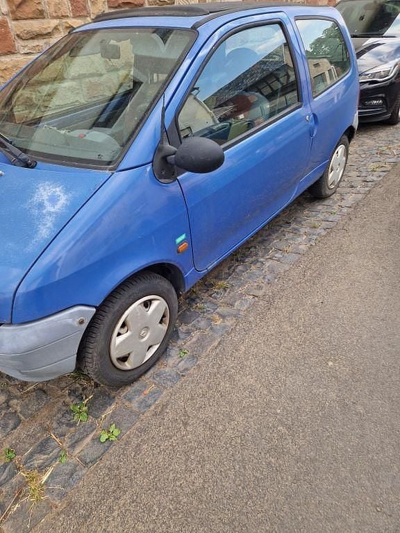 Blau Gebraucht 1993 Renault Twingo Kleinwagen | 625 € - Bild 1/3