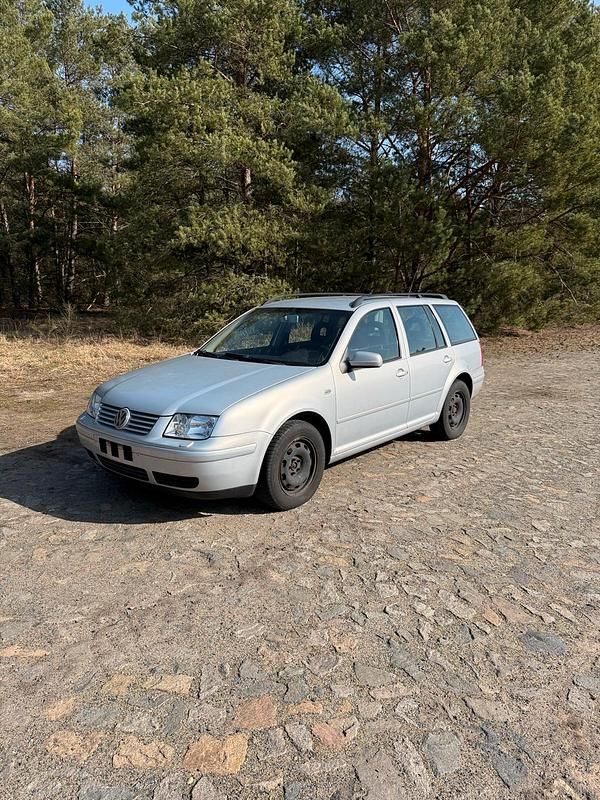 Gebraucht VW Bora 115 PS (84 kW) 1999 Silber Kombi