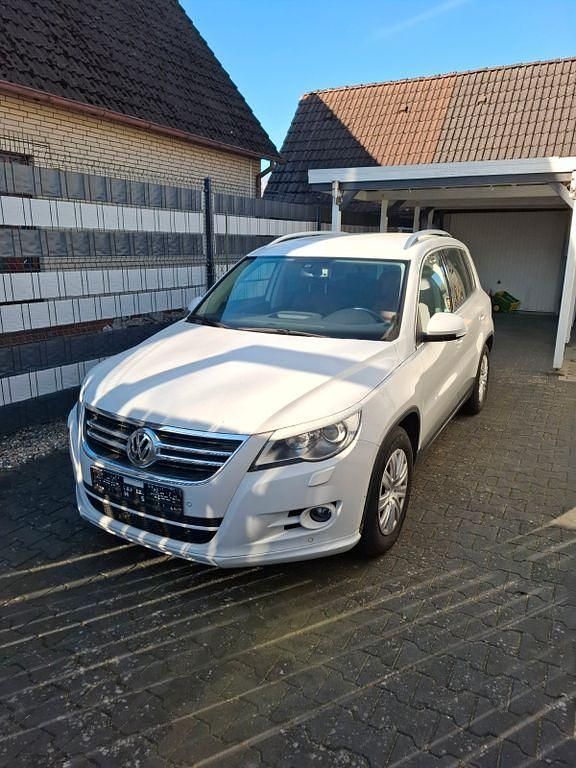 Gebraucht VW Tiguan 140 PS (102 kW) 2010 Weiß SUV