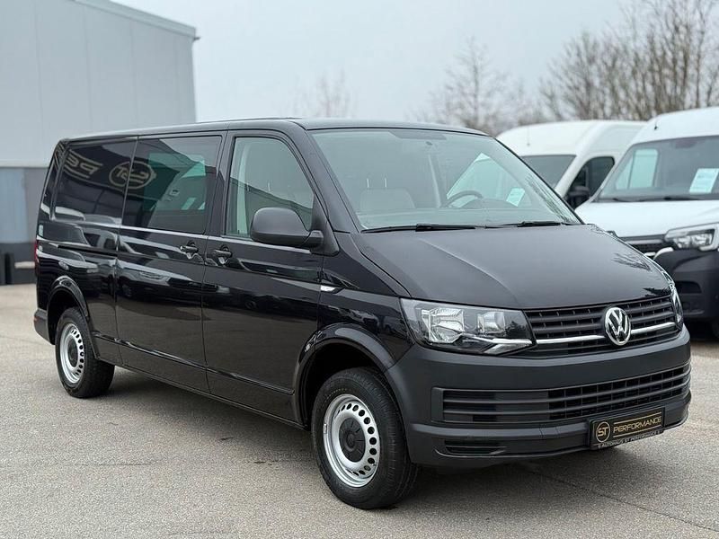 Gebraucht VW Transporter 84 PS (61 kW) 2017 Schwarz Van