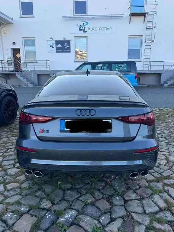 Gebraucht Audi S3 Sport 310 PS (228 kW) 2021 Grau Limousine