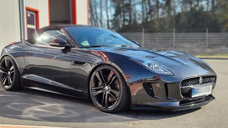 Schwarz Gebraucht 2014 Jaguar F-Type S Cabrio | 53.500 € (Etwas zu teuer) - Bild 1/4