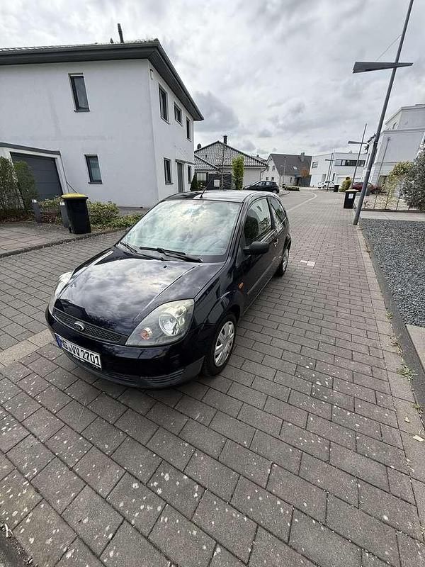 Gebraucht Ford Fiesta Ambiente 60 PS (44 kW) 2007 Kleinwagen