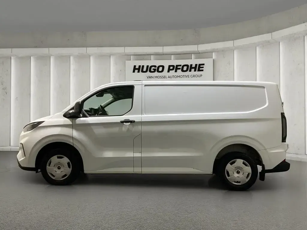 Gebraucht Ford Transit Custom Trend 110 PS (80 kW) 2024 Frozen white uni Van / Kleinbus