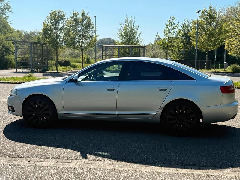Second-hand Audi A6 240 CP (176 kW) 2010 Berlinǎ