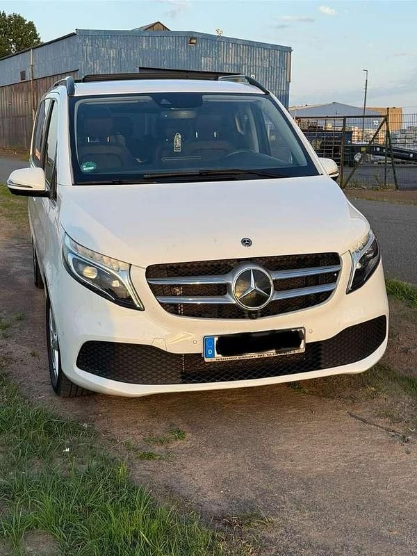 Gebraucht 2021 Mercedes 300 Kombi | 52.000 € (Fairer Preis) - Bild 1/4