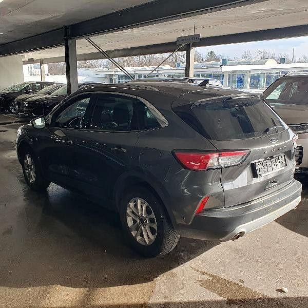 Gebraucht Ford Kuga Titanium 152 PS (111 kW) 2023 Grau SUV