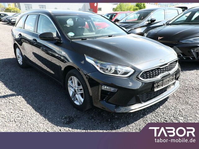 Gebraucht Kia Ceed 120 PS (88 kW) 2020 Schwarz Kleinwagen