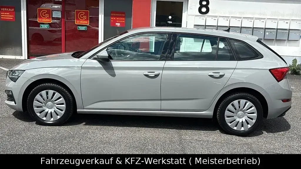 Gebraucht Skoda Scala 95 PS (69 kW) 2021 Grau Kleinwagen