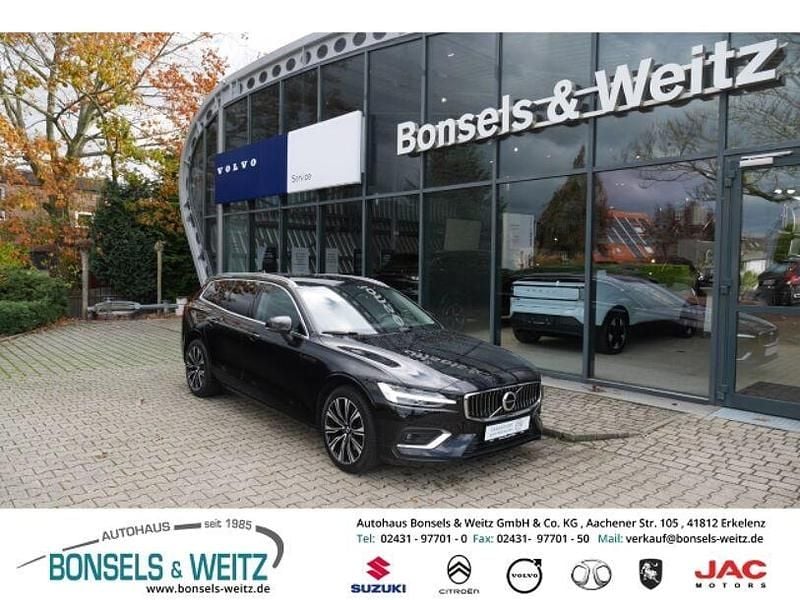 Schwarz metallic Gebraucht 2022 Volvo V60 Plus Kombi | 32.850 € (Fairer Preis) - Bild 1/4