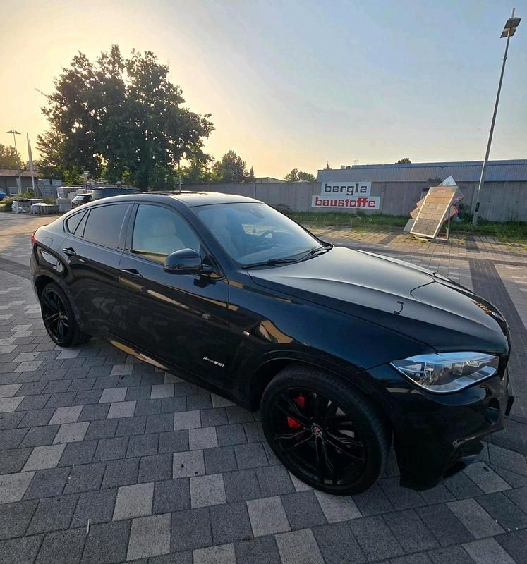 Schwarz Gebraucht 2018 BMW X6 M Sport SUV | 35.000 € - Bild 1/4