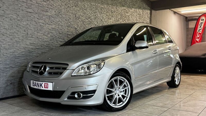 Silber Gebraucht 2008 Mercedes B200 Van / Kleinbus | 6.499 € (Fairer Preis) - Bild 1/4