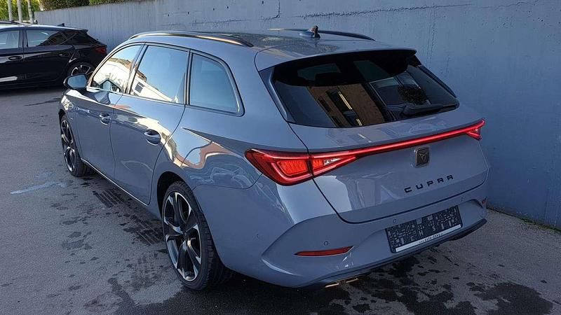 Gebraucht Cupra Leon 245 PS (180 kW) 2021 Graphengrau Kombi