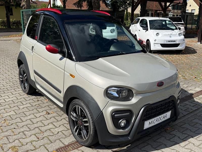 Silber Gebraucht 2023 Microcar M.Go Kleinwagen | 12.999 € (Fairer Preis) - Bild 1/4