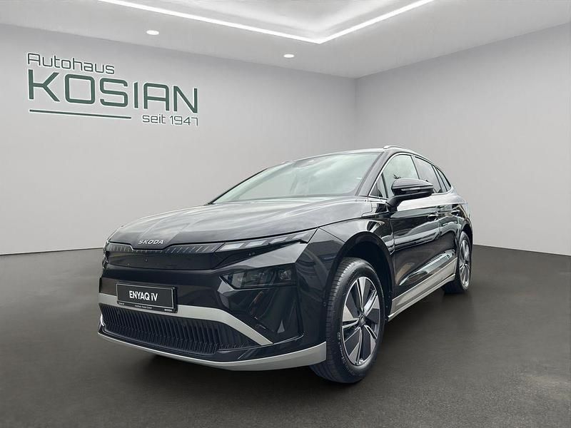 Blackmagic perleffekt Neu 2025 Skoda Enyaq iV Loft SUV | 44.980 € (Fairer Preis) - Bild 1/4
