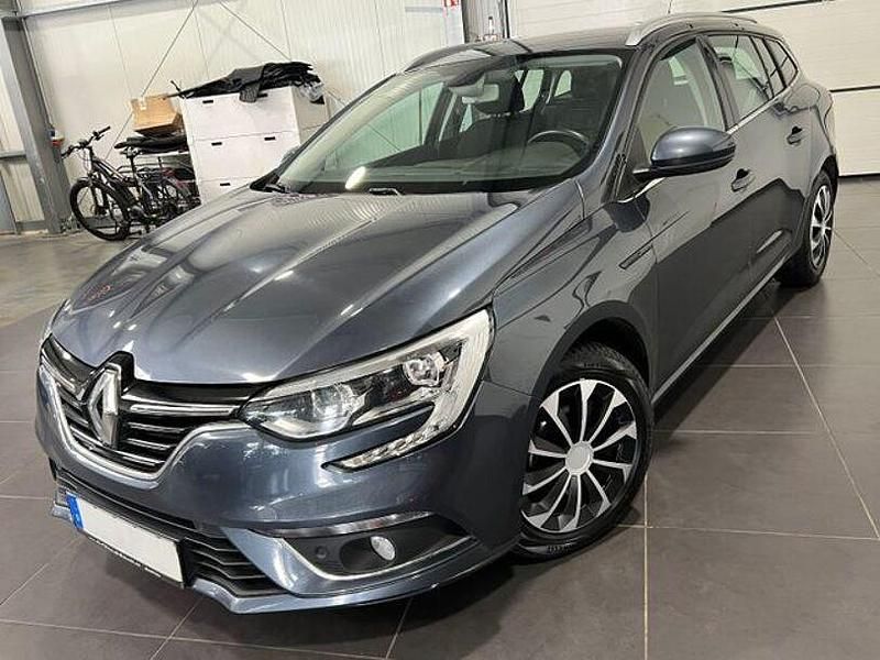 Grau Gebraucht 2019 Renault Mégane IV Limousine | 12.995 € (Fairer Preis) - Bild 1/4