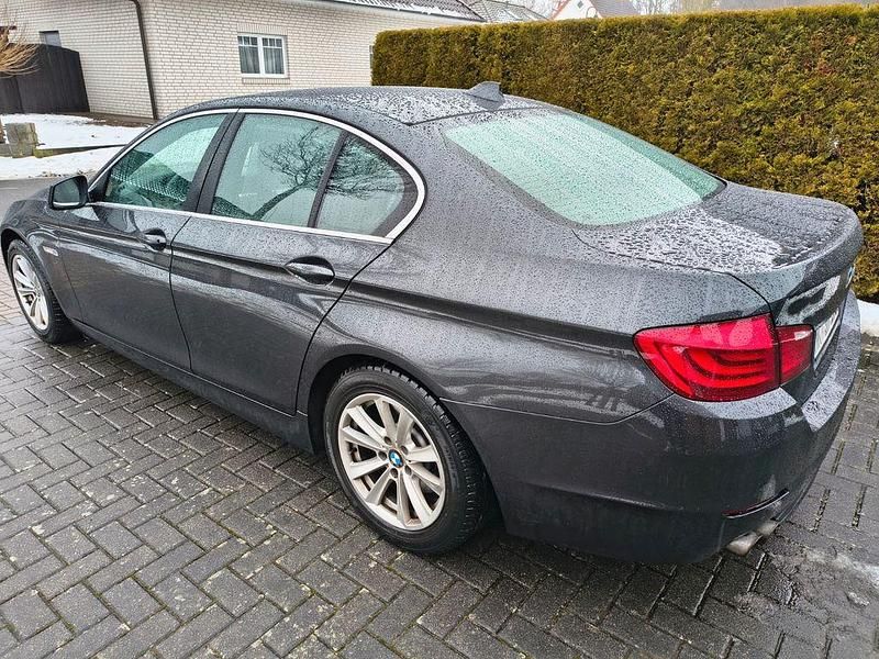 Gebraucht BMW 530 245 PS (180 kW) 2010 Grau Limousine