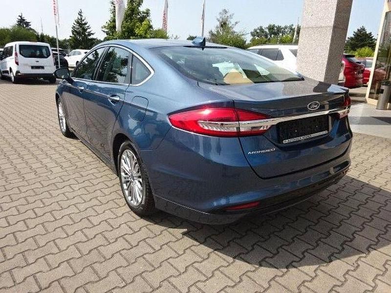 Gebraucht Ford Mondeo Titanium 190 PS (139 kW) 2021 Blau Limousine
