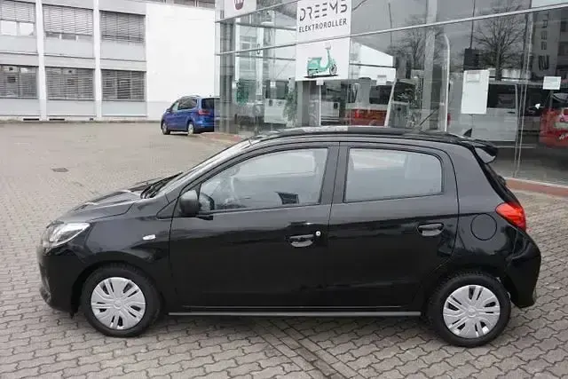 Gebraucht Mitsubishi Space Star Select 80 PS (58 kW) 2024 Schwarz Kleinwagen