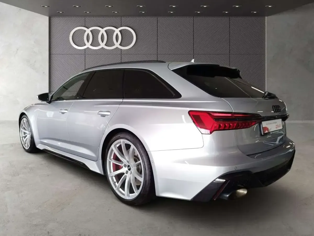 Gebraucht Audi RS6 Sport 600 PS (441 kW) 2022 Florettsilber metallic Kombi
