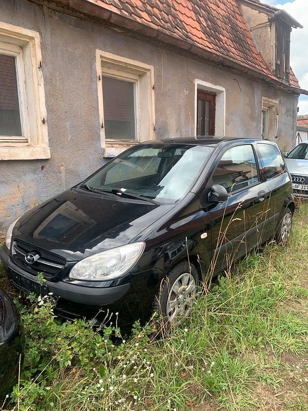 Schwarz Gebraucht 2007 Hyundai Getz Kleinwagen | 300 € (Superpreis) - Bild 1/4