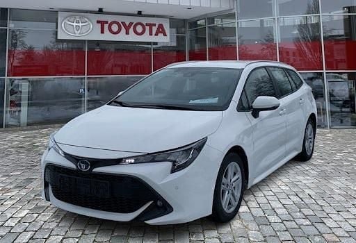 Gebraucht Toyota Corolla Team 122 PS (89 kW) 2022 Super white 2 Kombi
